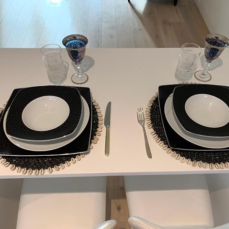 Апартаменты New!! Luxury Avenida Da Liberdade Flat- With Rooftop And Pool Лиссабон Экстерьер фото