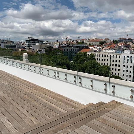 Апартаменты New!! Luxury Avenida Da Liberdade Flat- With Rooftop And Pool Лиссабон Экстерьер фото